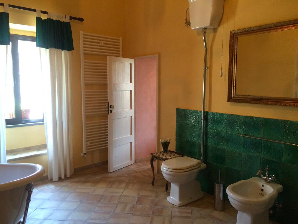 Ferienwohnung Palazzo Cutrufelli Graniti Zimmer foto